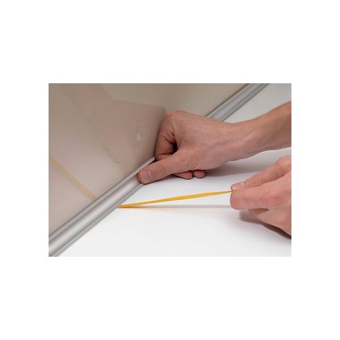 Öntapadós  aludekoros fugaprofil (3 m-es szálban)